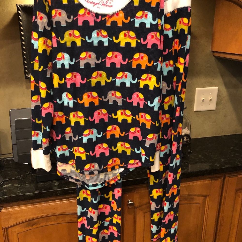 PJ SALVAGE VINTAGE VELOUR PAJAMA SET NAVY LG